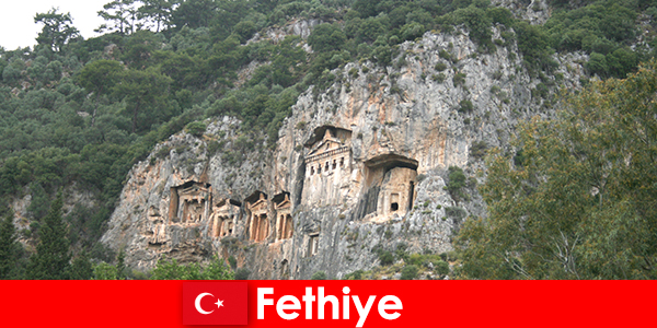 Ciudad de Fethiye en el suroeste de Turquía