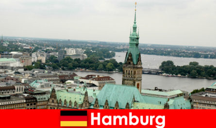 Viajes y entretenimiento a Reeperbahn en la ciudad de Hamburgo
