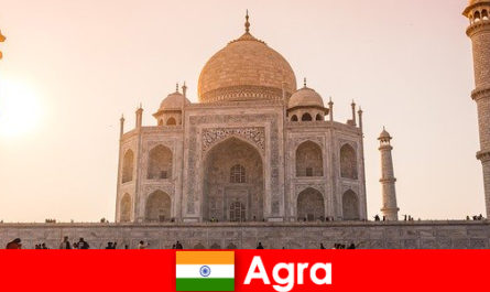 Impresionantes complejos de palacio en Agra India es un consejo de viaje para los vacacionistas