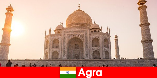 Impresionantes complejos de palacio en Agra India es un consejo de viaje para los vacacionistas
