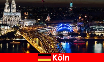 Música, cultura, deportes, fiesta ciudad de Colonia en Alemania para todas las edades.