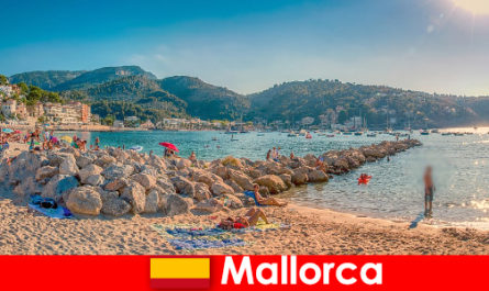 Mallorca con la milla de fiesta de fama mundial y hermosas playas