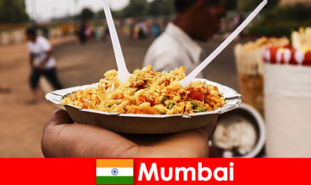 Mumbai es un lugar conocido por los turistas por sus vendedores ambulantes y su comida.