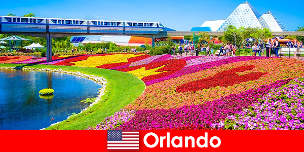 Orlando es la capital turística de los Estados Unidos con numerosos parques temáticos.