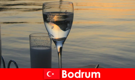 En Turquía Bodrum discoteca clubes y bares para jóvenes turistas