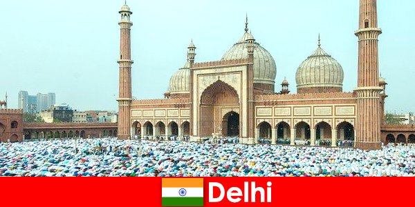 Delhi es una metrópoli en el norte de la India con edificios musulmanes de fama mundial