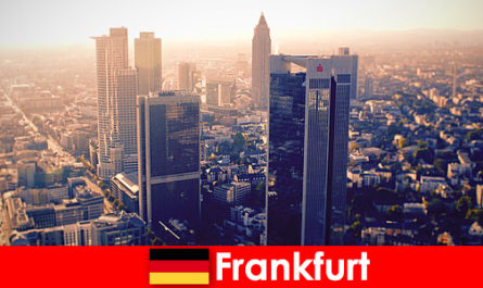 Burdeles y burdeles en Frankfurt am Main Servicio de acompañantes de primera clase para huéspedes con clase