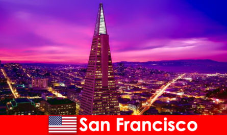 San Francisco es un vibrante centro cultural y económico para inmigrantes.