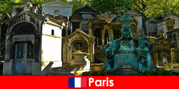 Viaje por Europa para los amantes de los cementerios con tumbas extraordinarias en Francia París