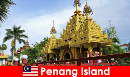 La mejor experiencia para turistas extranjeros en los complejos de templos de la isla de Penang