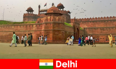 Vida vibrante en Delhi India para viajeros culturales de todo el mundo