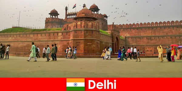 Vida vibrante en Delhi India para viajeros culturales de todo el mundo