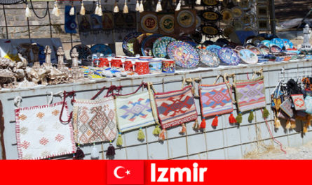 Experiencia de paseo para extraños en las áreas de bazar de Izmir Turquía