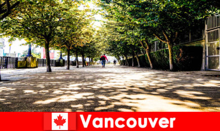 Canadá Los guías de la ciudad de Vancouver acompañan a los turistas extranjeros a los rincones locales