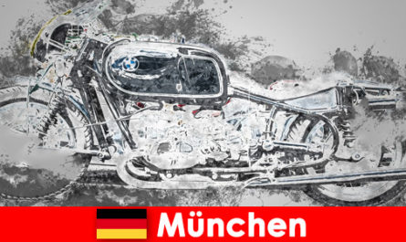 Motorworld en Munich Alemania para maravillar y tocar para turistas de todo el mundo