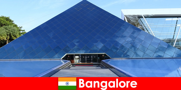 Bangalore India es el mejor viaje para los estudiantes de ingeniería
