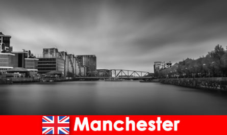 Ofertas de viajes para extranjeros a Manchester Inglaterra en los bulliciosos barrios