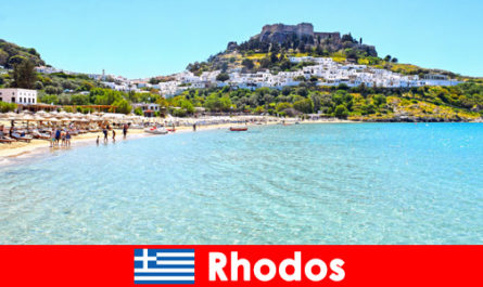 Vacaciones activas para buceadores en el mundo submarino de Rodas Grecia