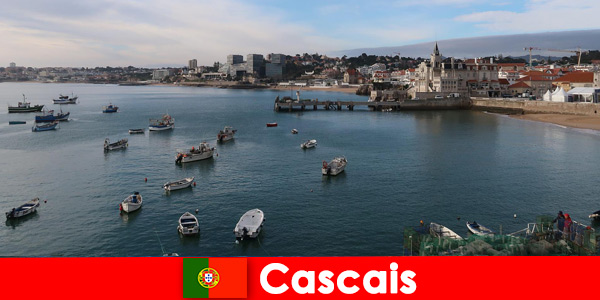 Cascais Portugal tiene restaurantes tradicionales y hermosos hoteles