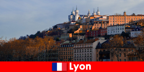 Lugares de interés y lugares especiales descubre extraños en Lyon Francia