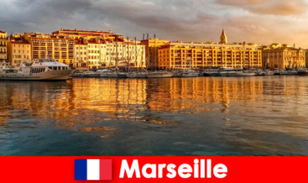 Viaje a Marsella Francia reserve hoteles y alojamiento con anticipación