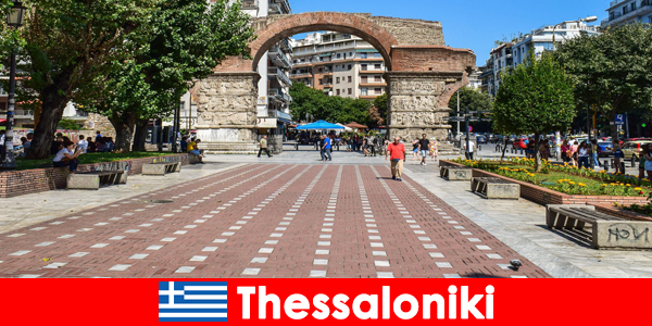 Experimente la forma de vida tradicional y los edificios históricos en Tesalónica, Grecia