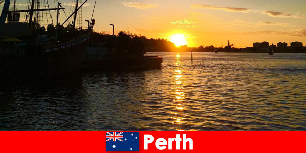 Experiencia única en los barcos en Perth Australia