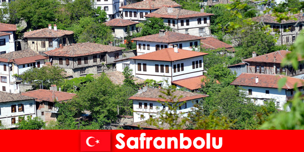 Viejas casas con entramado de madera en Safranbolu Turquía invitan a soñar