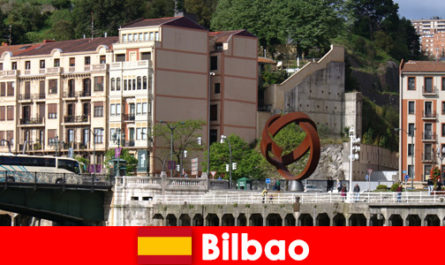 City trip a Bilbao España inclusive para turistas culturales de todo el mundo