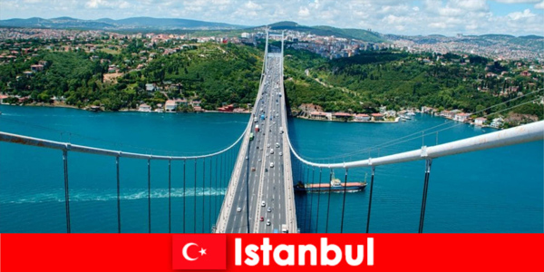 Estambul con su mar, Bósforo e islas es una de las ciudades más bellas de Turquía